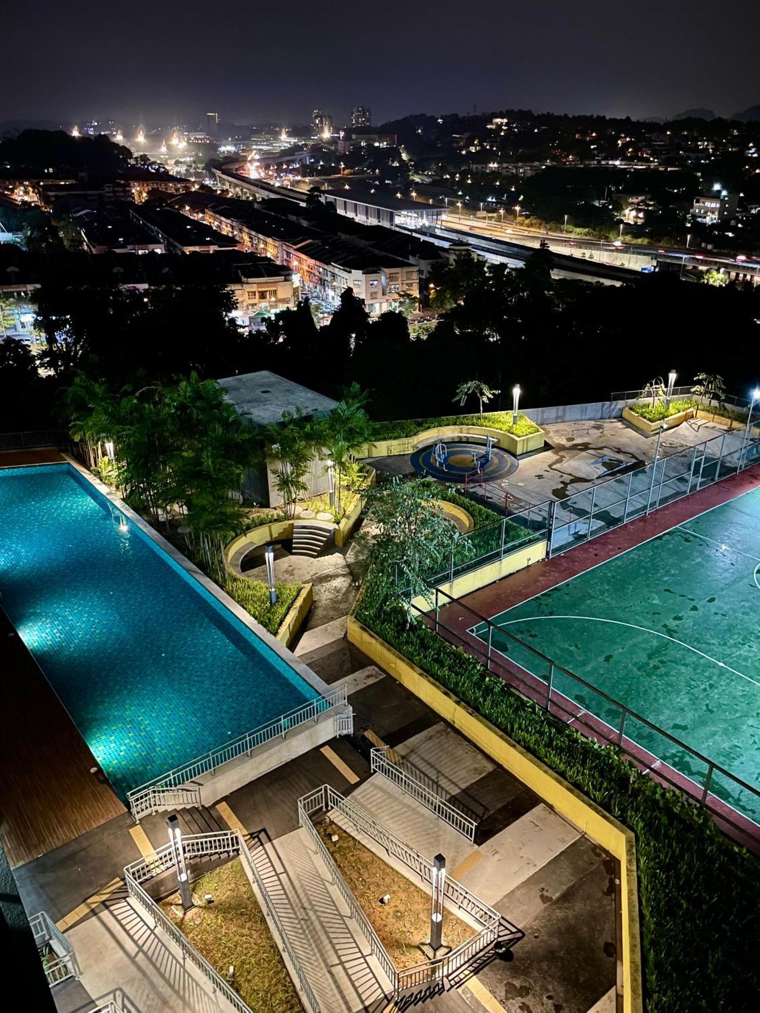 Cosmo Maison Damansara Damai Eksteriør bilde